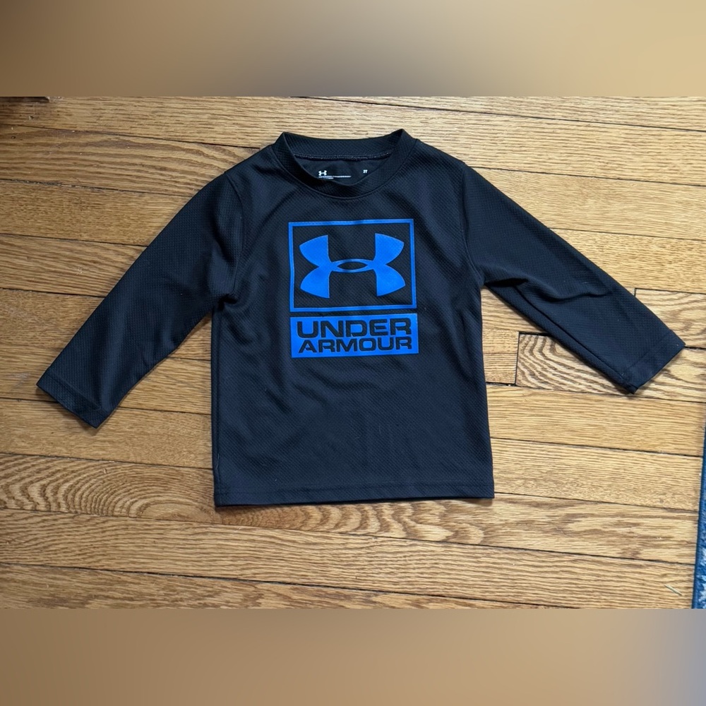 Under Armour Long Sleeve - Size 2T